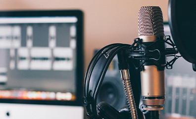 IFA 5 podcasts mode à écouter pour nourrir sa créativité et sa culture pro